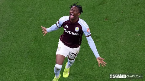 26026期七星彩专家推荐：重心杀号两码分析